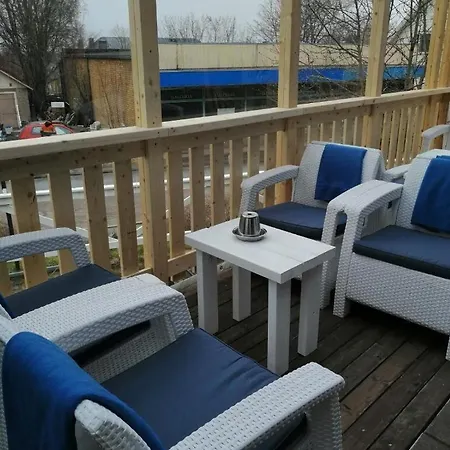 מלון Ikahani 2*