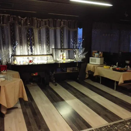 Hotel Ikahani 2*
